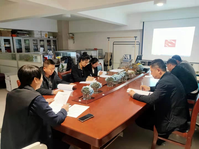 市龍江商管和物業(yè)公司聯(lián)合召開(kāi)黨史學(xué)習教育動(dòng)員部署會(huì )議